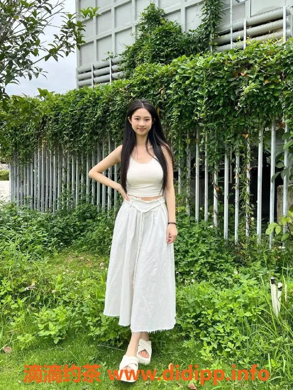 杭州上门服务-杭州可上门服务，20岁乖巧艺名琪琪