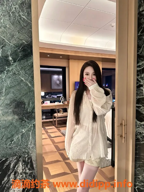 深圳楼凤资源信息,宝安沈夫人，25岁34C人妻性欲强