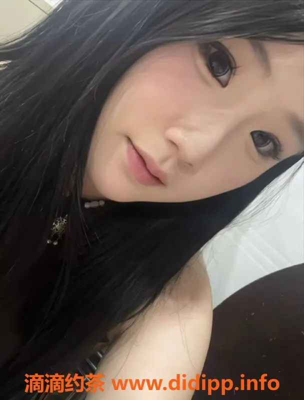 郑州楼凤-郑州二七区 CC 36C嫩妹 陪浴与激情服务