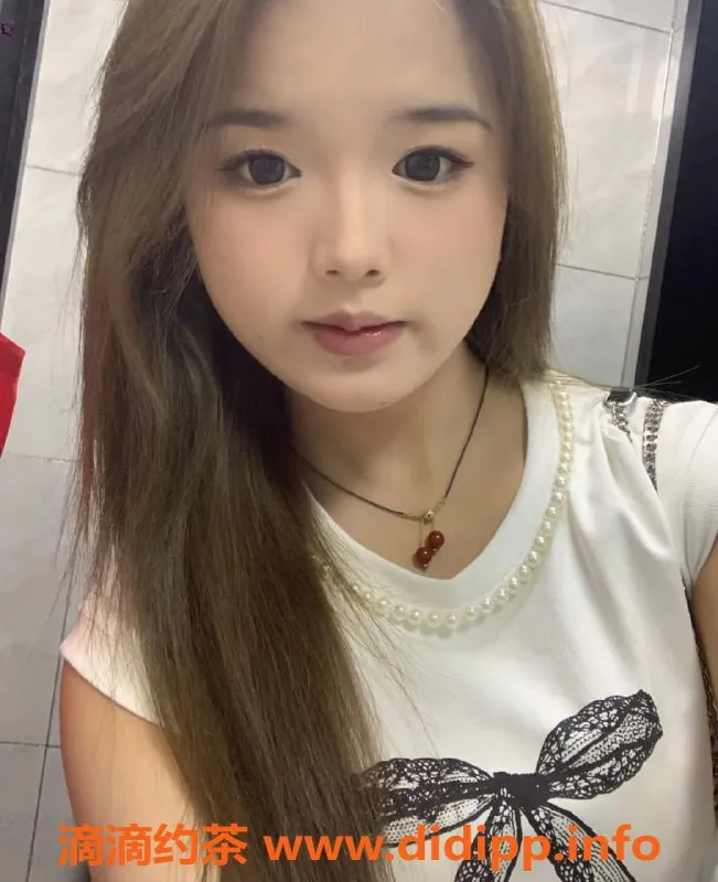 成都楼凤资源信息,悦宝｜163cm 105斤 19岁新妹子，600元体验