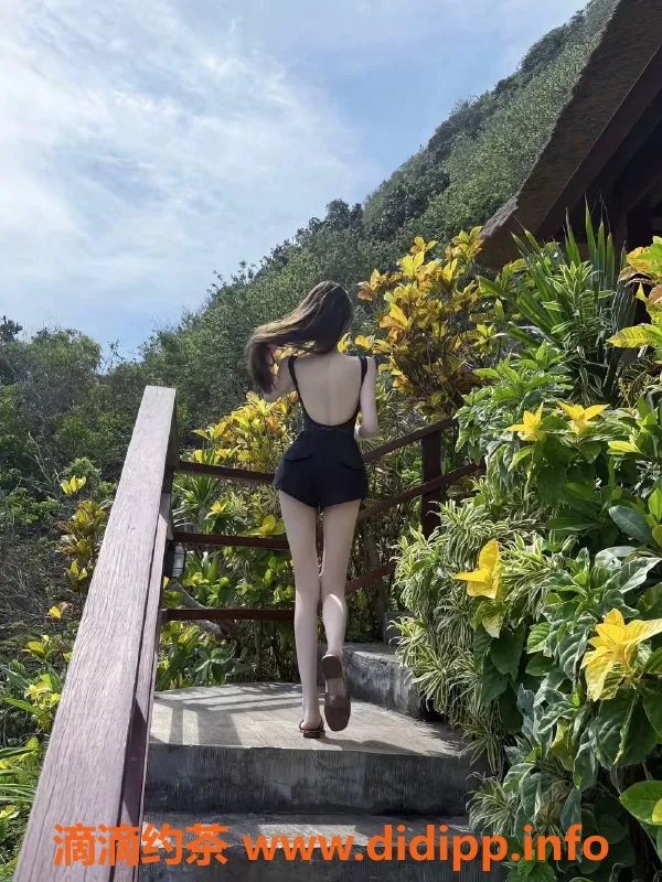 北京楼凤-朝阳小小，1500元女友感，劲爆优惠等你来