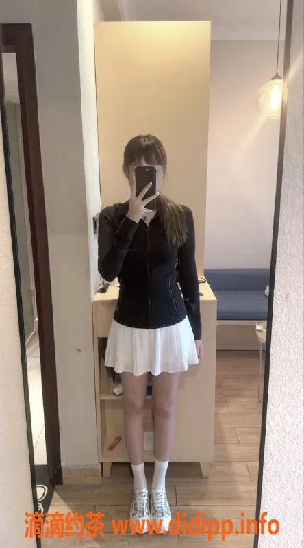 广州楼凤-白云区23岁新人婉儿，173cm，38C，400元起