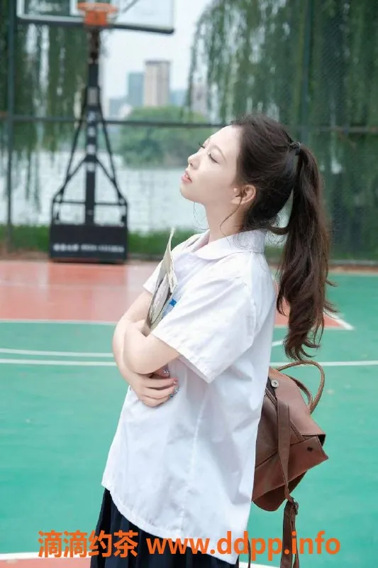 郑州楼凤资源信息,郑州二七区的优质伴游服务，20岁少女攸攸