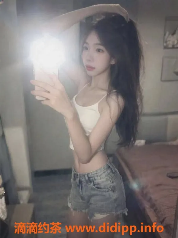 东莞楼凤-万江点点，600元特惠，独特陪伴体验