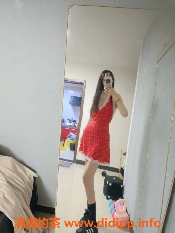 北京楼凤资源信息,朝阳雨绮优惠三百，比例完美引人注目