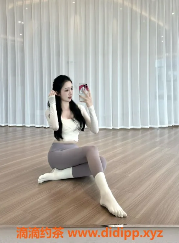 广州楼凤-天河区瑜伽小姐星空 23岁 164cm 34C