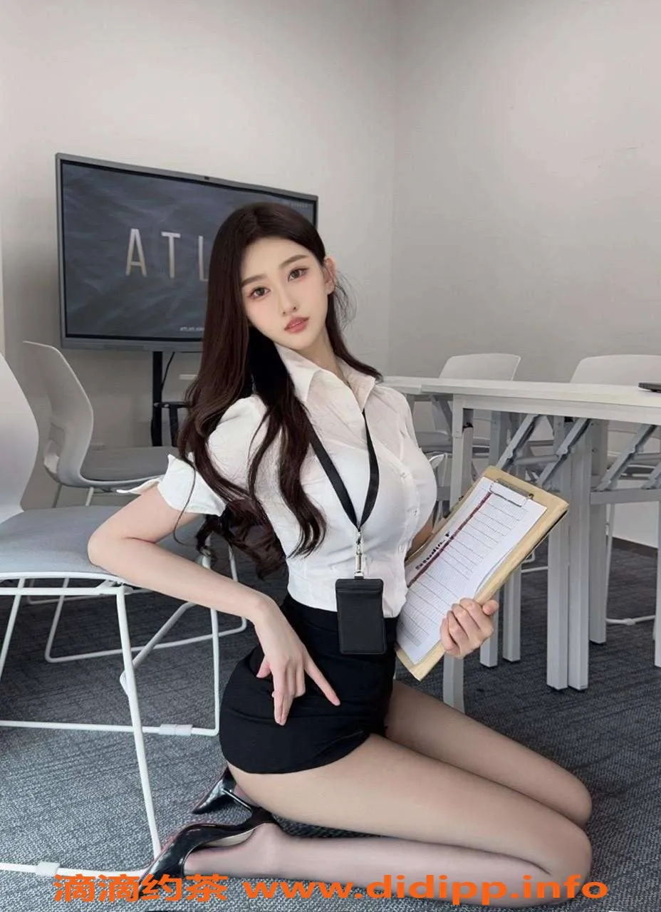 广州楼凤-极品嫩妹兼职性感长腿柔情汁水多听话