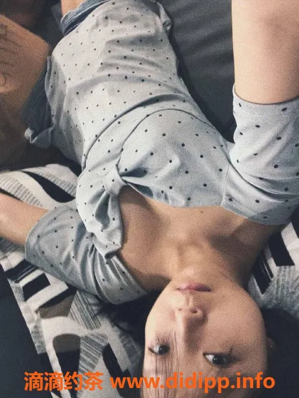 成都楼凤-成华区小艺【6P】服务好，身材匀称，胸B挺拔