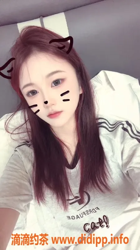 南昌上门服务-青山湖仙仙，162cm，43kg，18岁嫩妹服务