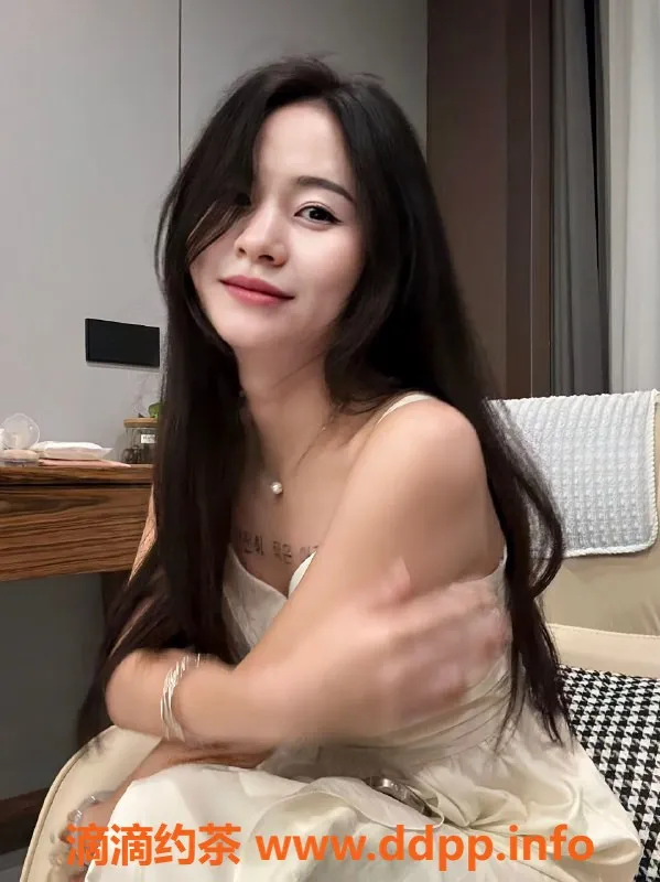 昆明楼凤-曲靖小点点，700元至尊服务，享受按摩与亲吻