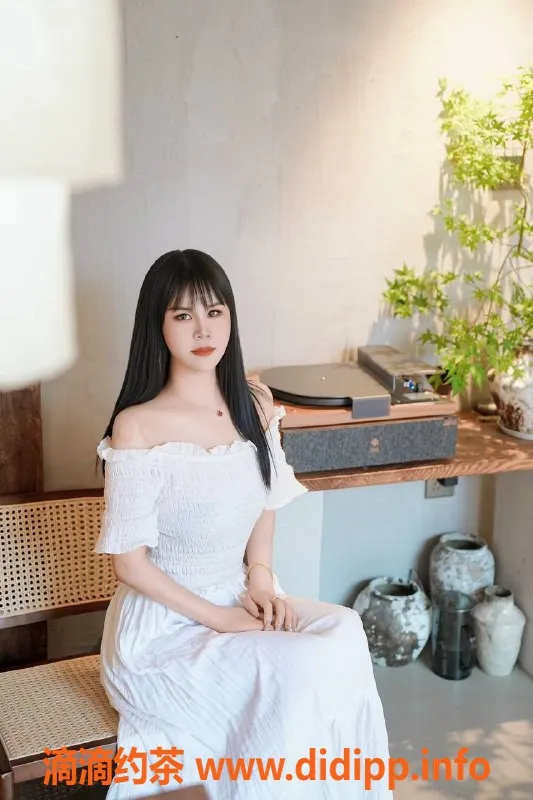 杭州楼凤-上城区小苏，500元激情服务，视频认证！