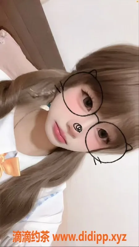 广州上门服务-天河区18岁学生韩雨，160cm 45kg 36C