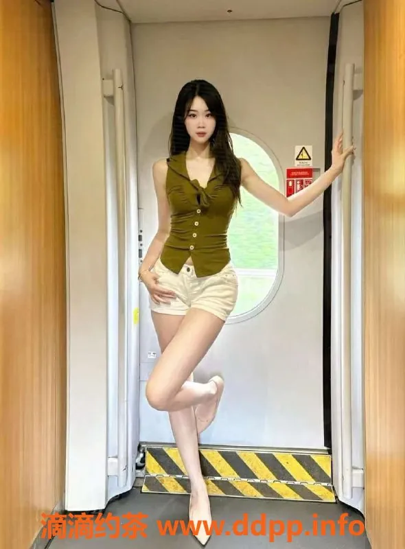 广州楼凤-广州白云小芸，23岁长腿美女服务