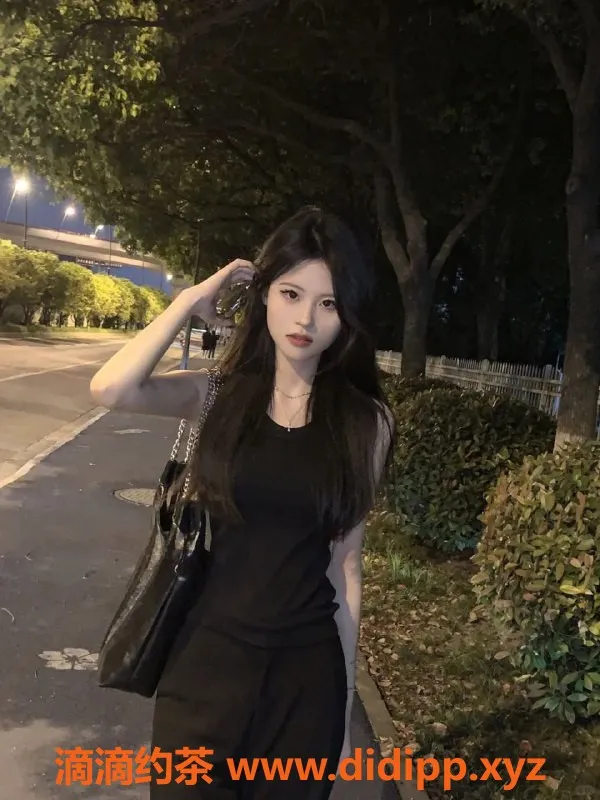 广州楼凤资源信息,广州天河灵芸，20岁165cm新秀，精致服务等你体验