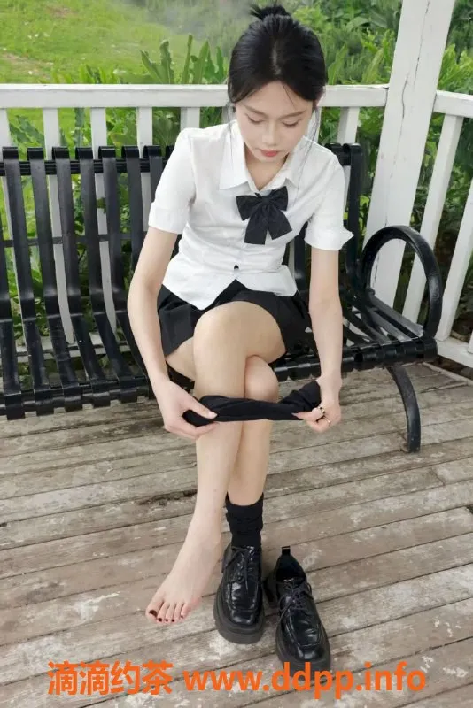 广州楼凤-广州天河柔柔，23岁，身高166cm，36D热情服务