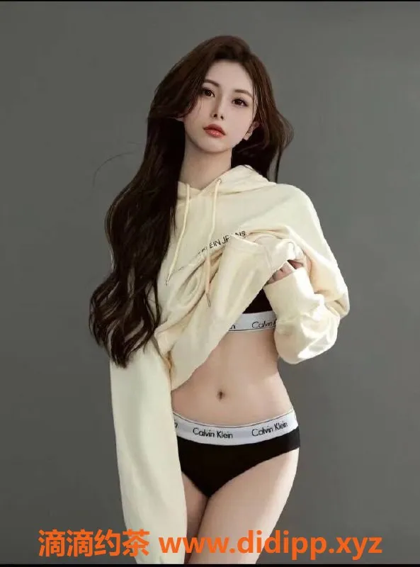 深圳楼凤-南山区董小琪，性感嫩妹，课费1200-2200