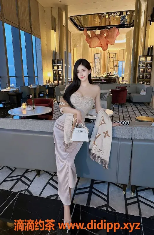 宁波楼凤-宁波雯雯，170身高，110斤魔鬼身材