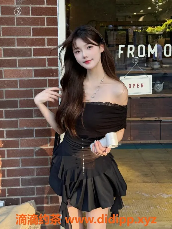 广州楼凤-广州艺名婧怡，20岁高颜值学妹服务