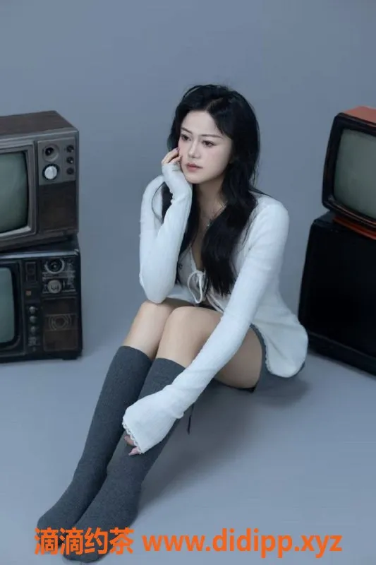 北京楼凤-丰台角门东草莓川妹 26岁160cm E罩杯