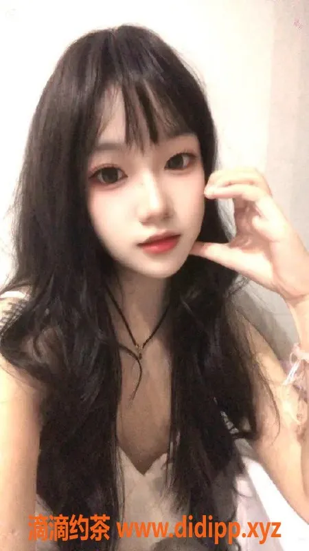 成都楼凤资源信息,锦江区兰兰，6P大奶嫩妹，服务态度佳