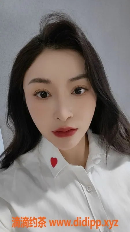 成都楼凤-武侯区少妇露露，热情服务，尽享4P体验