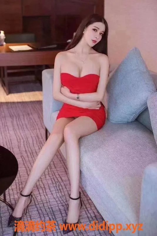 深圳楼凤-罗湖小美26岁，168cm大波女神等你来约