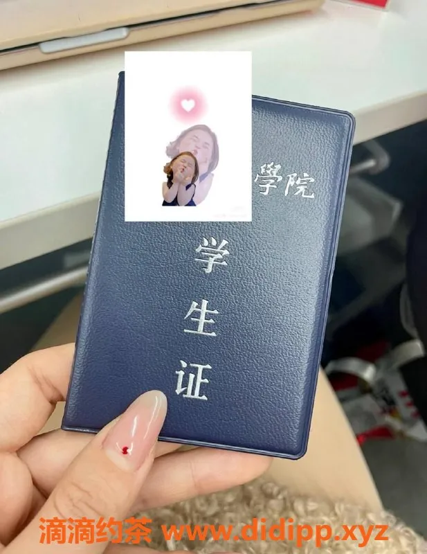 昆明楼凤-官渡区昆明小雅，学生妹，600起价