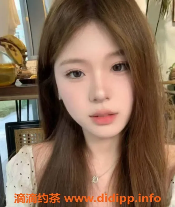 郑州楼凤-郑州21岁依依，167cm白皙皮肤，服务项目多样