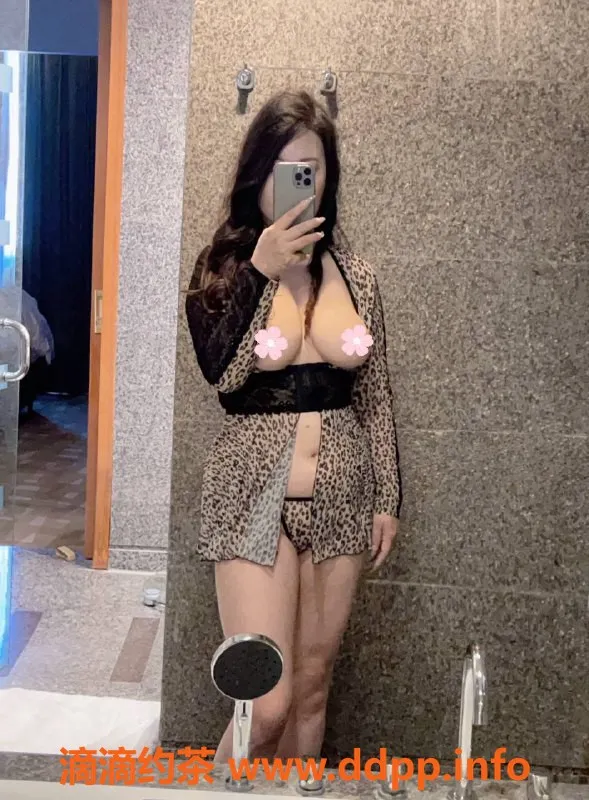 北京楼凤-北京十里河苹果姐姐，35岁少妇，38D服务优质