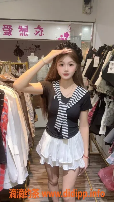 广州上门服务-广州佛山高端妩媚嫩妹，1400起全套服务