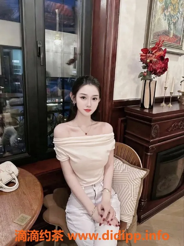 杭州楼凤-圆圆圈圈170cm火辣校花，甜美诱惑等你体验