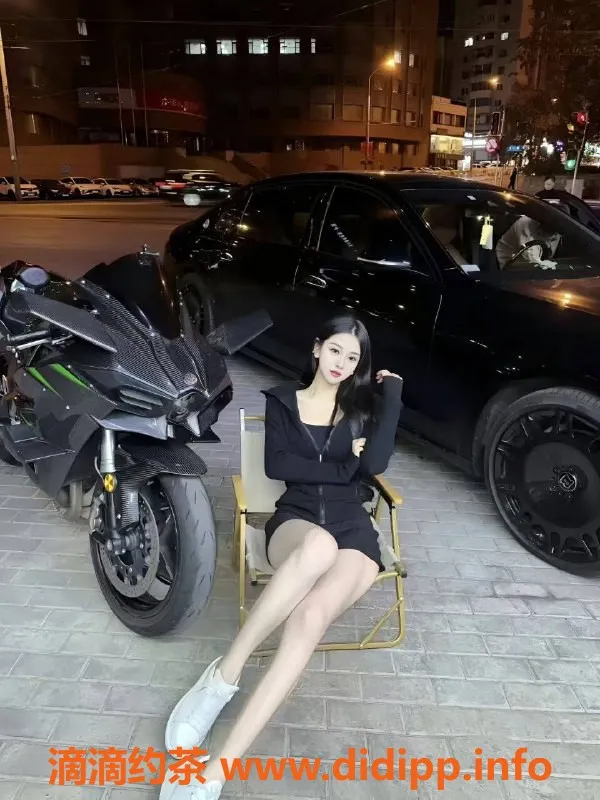 杭州楼凤-圆圆圈圈170cm火辣校花，甜美诱惑等你体验