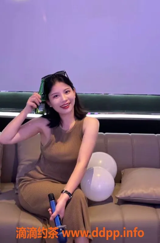 北京楼凤-北京亚运村苏佳，160cm105斤C罩杯，茶费1K