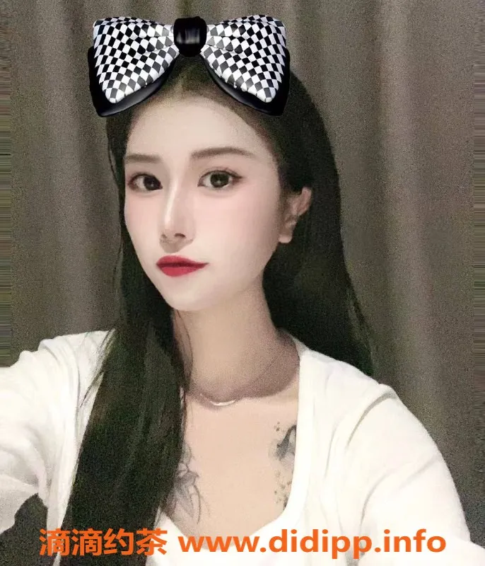 北京楼凤-朝阳小青蛇，均匀身材，1000元专享服务