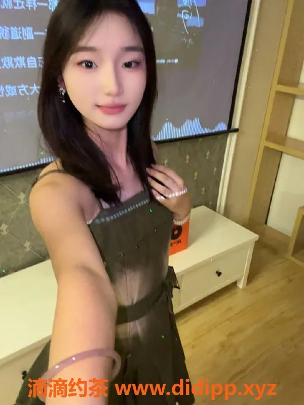 成都楼凤-成都萝莉学妹琪琪，人美服务好，性价比高