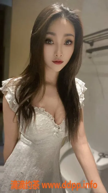 珠海楼凤-金湾课室新茶 165大长腿 性感妩媚