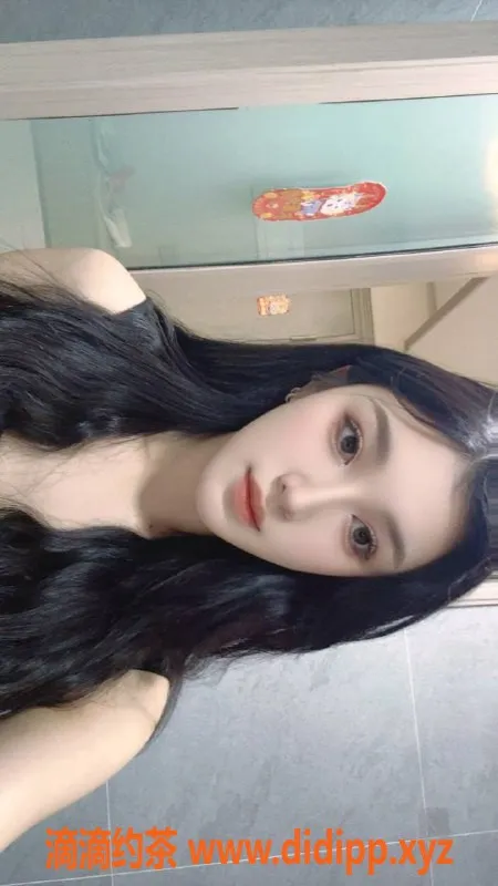 珠海楼凤-拱北新茶兼职妹子，170cm，51kg，欢迎预约！