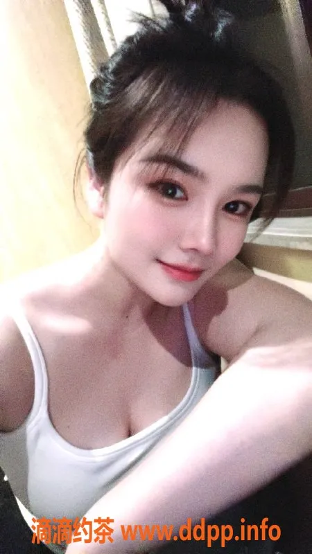 珠海楼凤资源信息,金湾98课室新茶，肤白貌美三十六D