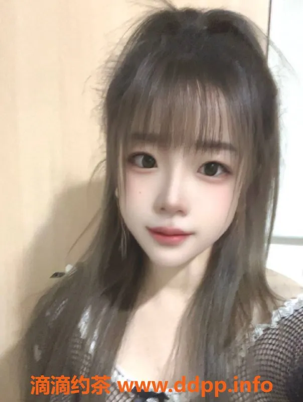 北京楼凤-超甜妹“甜甜” 24岁163高108大奶 可陪浴69朝阳招待