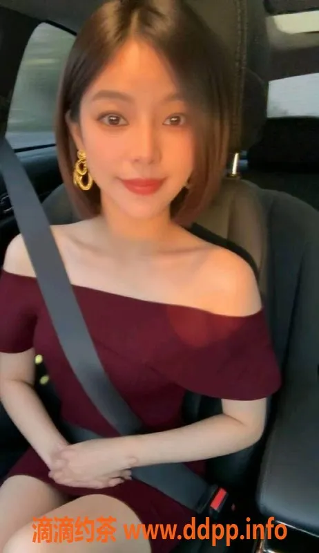 北京楼凤-朝阳薇薇，800元，专业服务，口爆技巧超棒