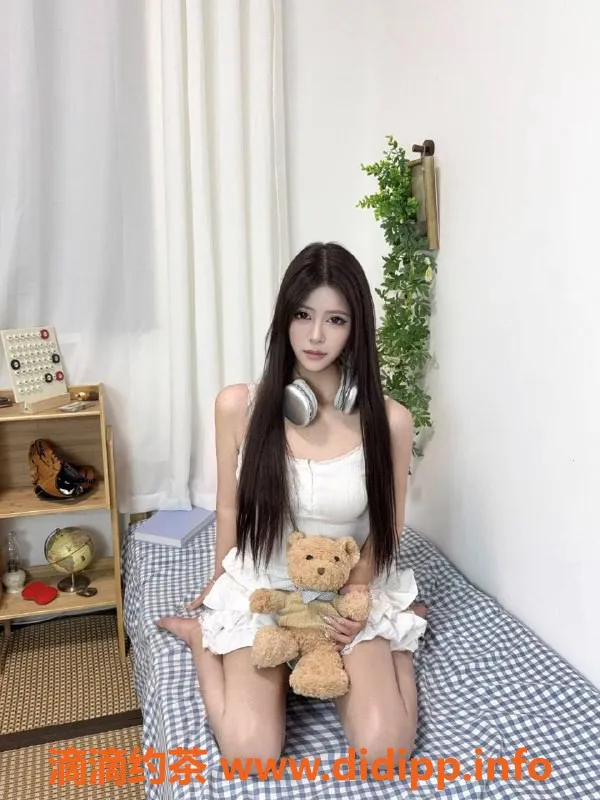 郑州楼凤-郑州金水区雅儿，171cm/53kg，20岁精彩服务