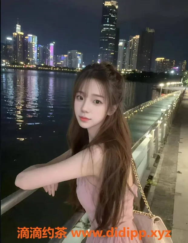 北京楼凤-朝阳甜甜学妹，24岁163cm可爱大奶妹