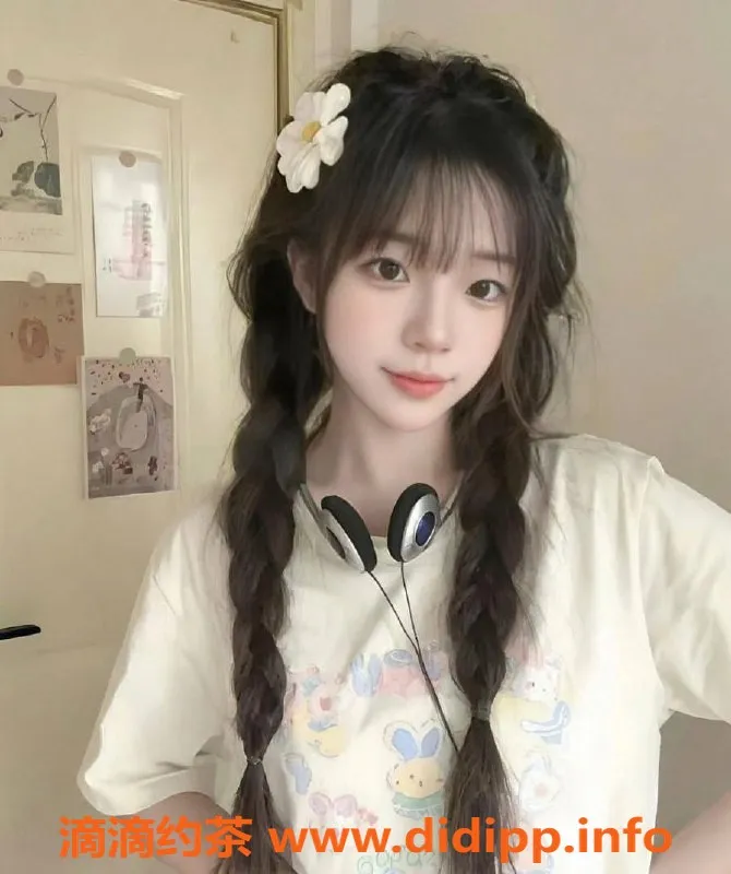 北京楼凤-朝阳甜甜学妹，24岁163cm可爱大奶妹