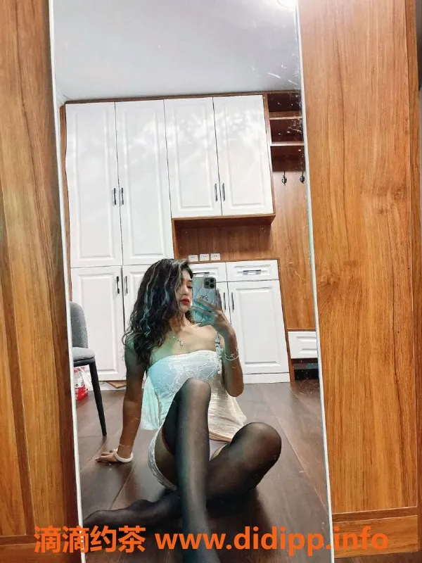 北京楼凤-芭比普，朝阳方庄阿根廷混血美女，1400P