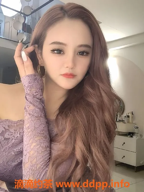 太原楼凤-太原飘飘，身材火辣，800元98项目等你体验