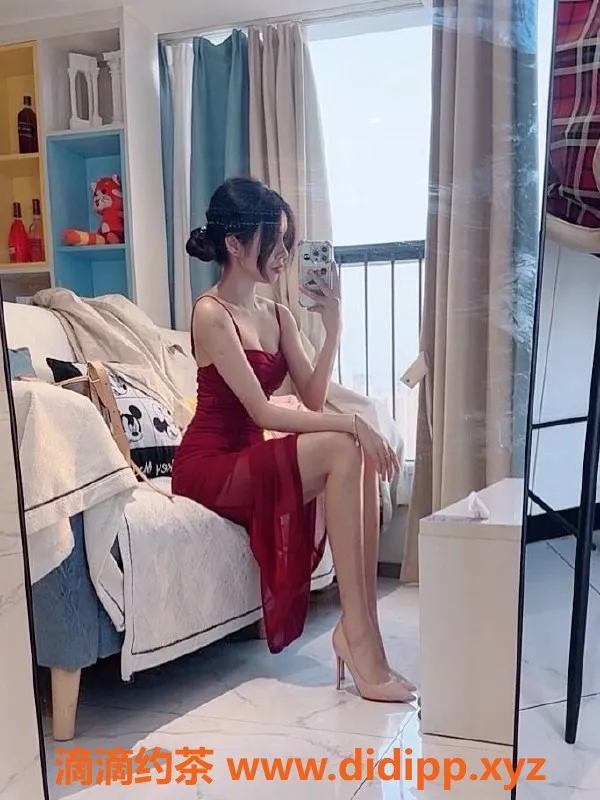 东莞楼凤-南城佳欣，700元享受完美服务