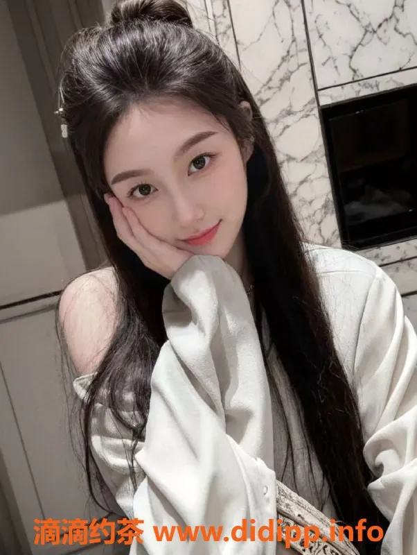 北京楼凤资源信息,朝阳大白兔 24岁168CM E罩杯 1400元起服务