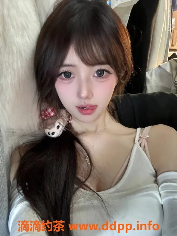 杭州楼凤资源信息,小洋洋，杭州168cm C罩杯，1500起夜课预约