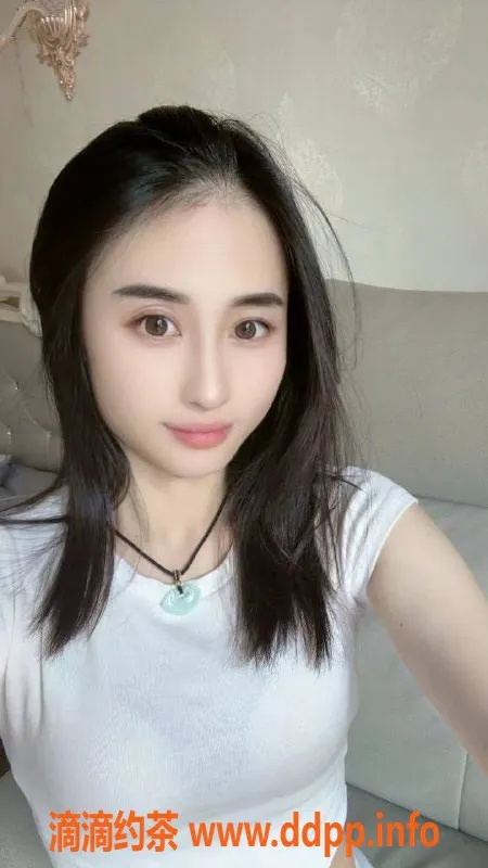 北京楼凤-丰台方庄游贝贝 26岁162cm 43kg C罩杯