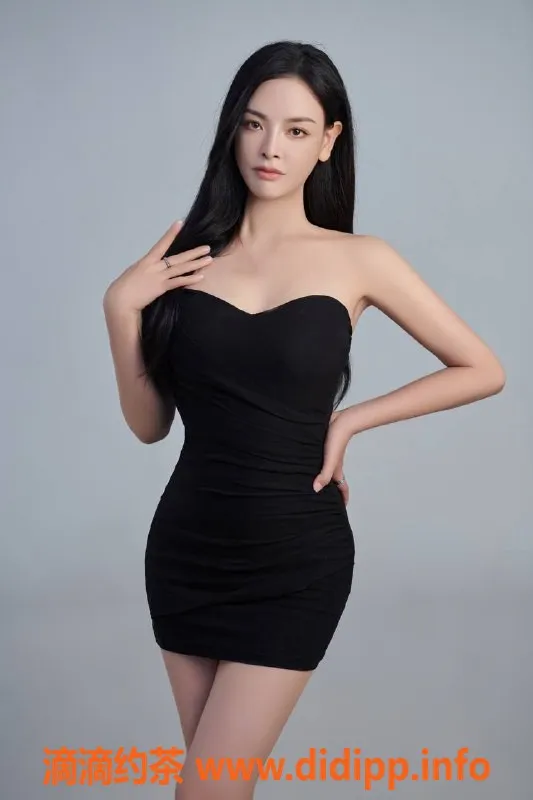 北京楼凤-小奶瓶嫩妹内衣批发，青年路超值体验